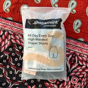 Shapermint Essentials High Waisted Shaper Shorts 2 Pack Black Nude M/L NWT